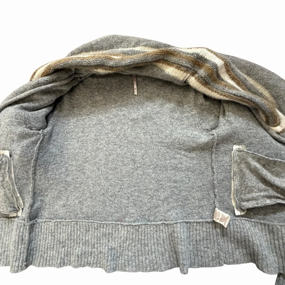 Free People Sweater Small Faux Scarf  Cowl Neck Gray Wool Zip Crop Jacket Knit